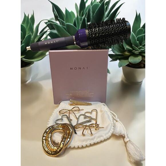 MONAT Blowout Blow Dry Brush and MONAT Hair Accessories - Picture 1 of 1